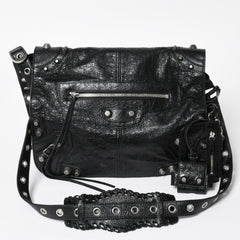 極美品 BALENCIAGA バレンシアガ ル カゴール ミディアム 719093 ショルダーバッグ バッグ ブラック シルバー金具 中古 4a008220