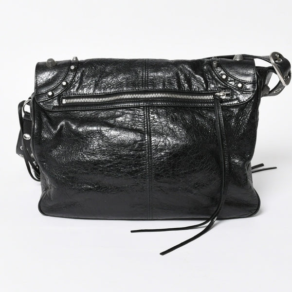 極美品 BALENCIAGA バレンシアガ ル カゴール ミディアム 719093 ショルダーバッグ バッグ ブラック シルバー金具 中古 4a008220