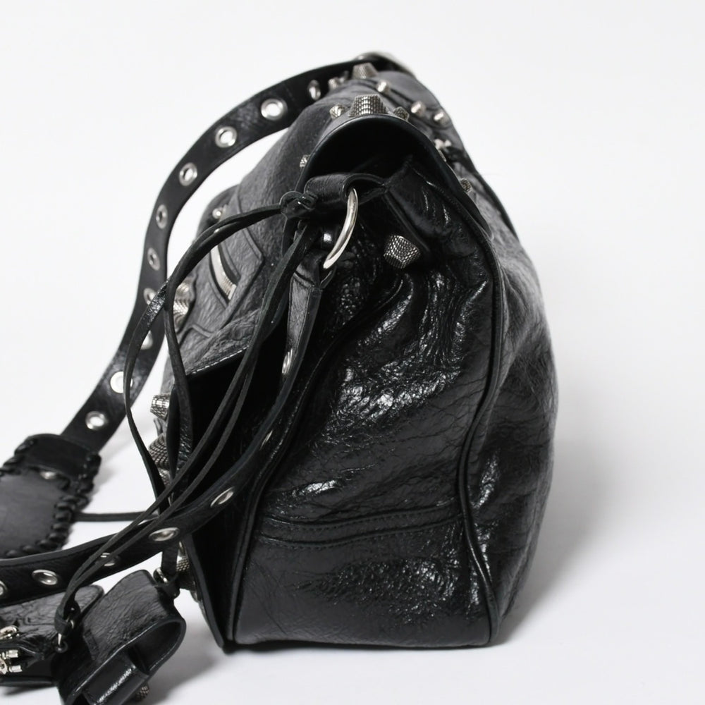 極美品 BALENCIAGA バレンシアガ ル カゴール ミディアム 719093 ショルダーバッグ バッグ ブラック シルバー金具 中古 4a008220