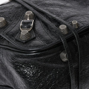 極美品 BALENCIAGA バレンシアガ ル カゴール ミディアム 719093 ショルダーバッグ バッグ ブラック シルバー金具 中古 4a008220