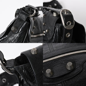 極美品 BALENCIAGA バレンシアガ ル カゴール ミディアム 719093 ショルダーバッグ バッグ ブラック シルバー金具 中古 4a008220