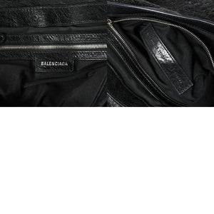 極美品 BALENCIAGA バレンシアガ ル カゴール ミディアム 719093 ショルダーバッグ バッグ ブラック シルバー金具 中古 4a008220