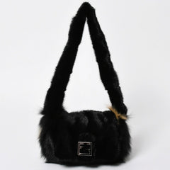 新品同様品 FENDI フェンディ ショルダーバッグ バッグ ファー ブラック ブラウン ホワイト 8BH250-D7E 中古 4a008222