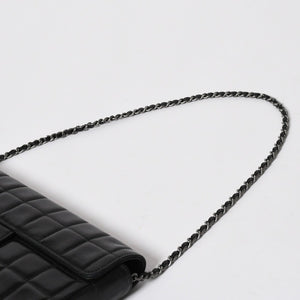極美品 CHANEL シャネル イーストウエスト チェーンショルダーバッグ 6番台 ココマーク チョコバー ラムスキン ブラック 中古 4a008247