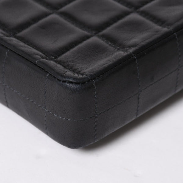 極美品 CHANEL シャネル イーストウエスト チェーンショルダーバッグ 6番台 ココマーク チョコバー ラムスキン ブラック 中古 4a008247
