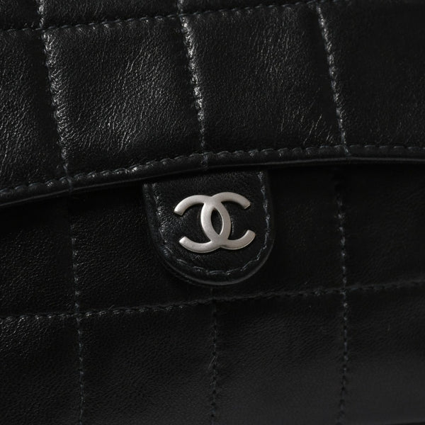 Very Good Condition CHANEL Chocolate Bar Chain Shoulder Bag A2000 6th Series Coco Mark Lambskin Black Silver Hardware Used 4a008248