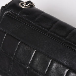 Very Good Condition CHANEL Chocolate Bar Chain Shoulder Bag A2000 6th Series Coco Mark Lambskin Black Silver Hardware Used 4a008248