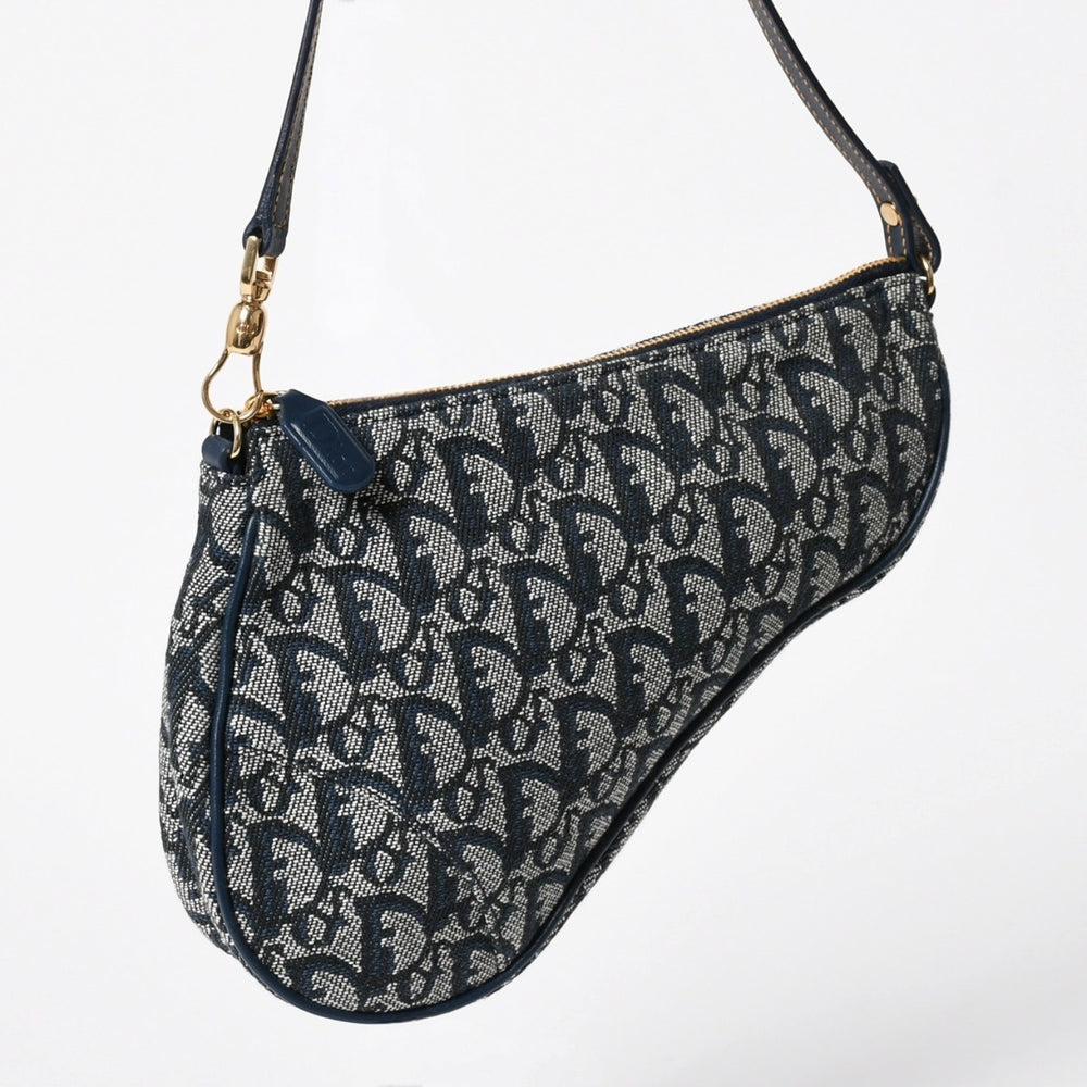 Very Good Condition Christian Dior Trotter Saddle Bag One Shoulder Bag Saddle Pouch MC0091 Navy Used 4a008273