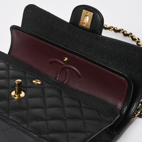 極美品 CHANEL シャネル マトラッセ23 Wフラップ Wチェーンショルダーバッグ ランダム番台 ココマーク キャビアスキン ブラック 中古 4a008244