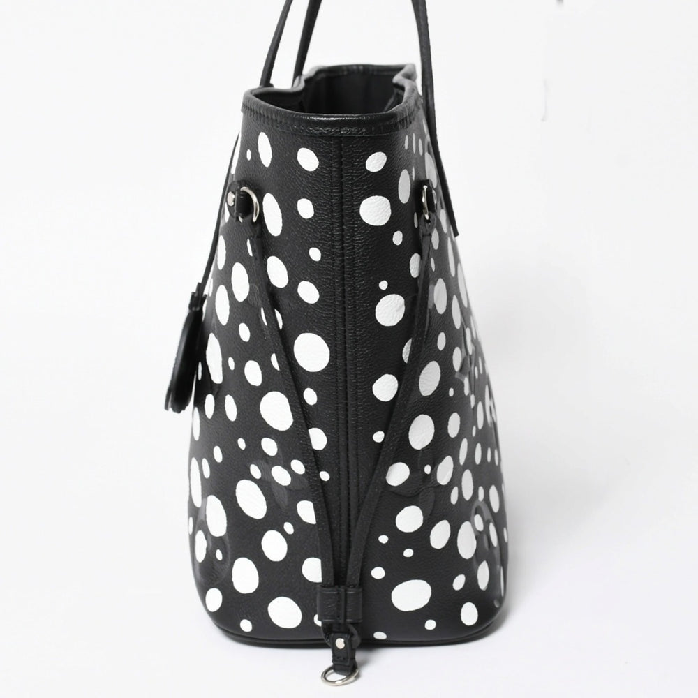 Like new LOUIS VUITTON Tote bag Yayoi Kusama Never MM Monogram Empreinte Infinity Dot M46390 Leather Used 4a008258