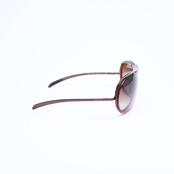 極美品 CHANEL シャネル Sunglasses サングラス アイウェア 6006 c.296/13 サイズSMALL 115 ブラウン 中古 4a008281
