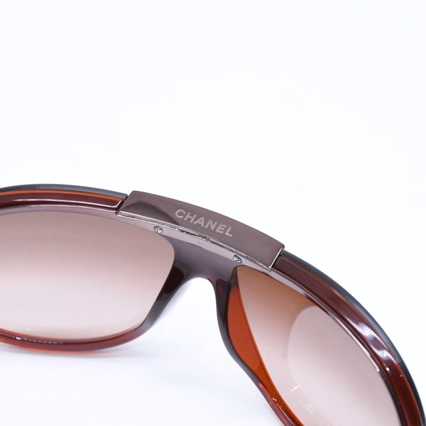 極美品 CHANEL シャネル Sunglasses サングラス アイウェア 6006 c.296/13 サイズSMALL 115 ブラウン 中古 4a008281