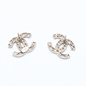 Very Good Condition CHANEL Coco Mark Stud Earrings Weight Approximately 2.15g 14K Engraved GP Metal Gold Binaural Used 4a007087
