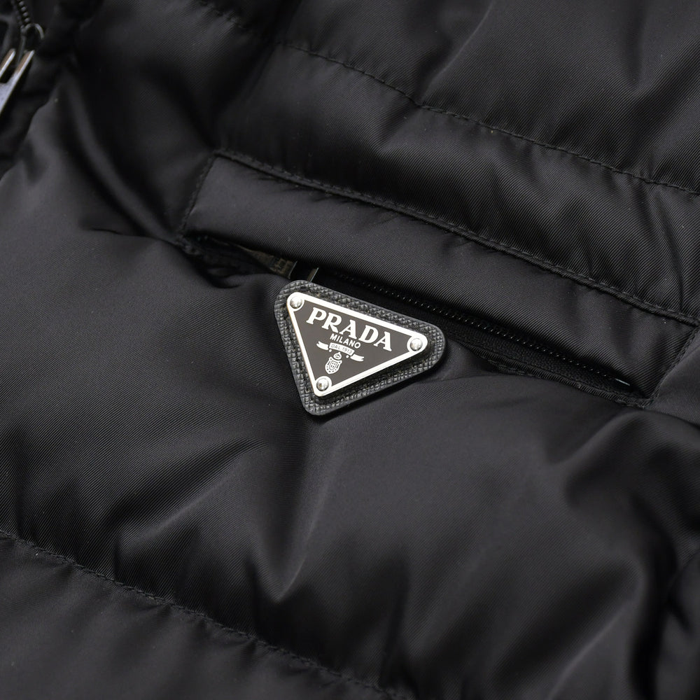 Very Good Condition PRADA Re-Nylon Gabardine Puffer 29X808 Size 38 Black Triangle Logo Plate Used 4a008294
