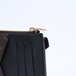 Very Good Condition LOUIS VUITTON Porto Cult Recto Verso Coin Case M69431 Monogram Canvas Brown Black Gold Hardware Used 4a007908