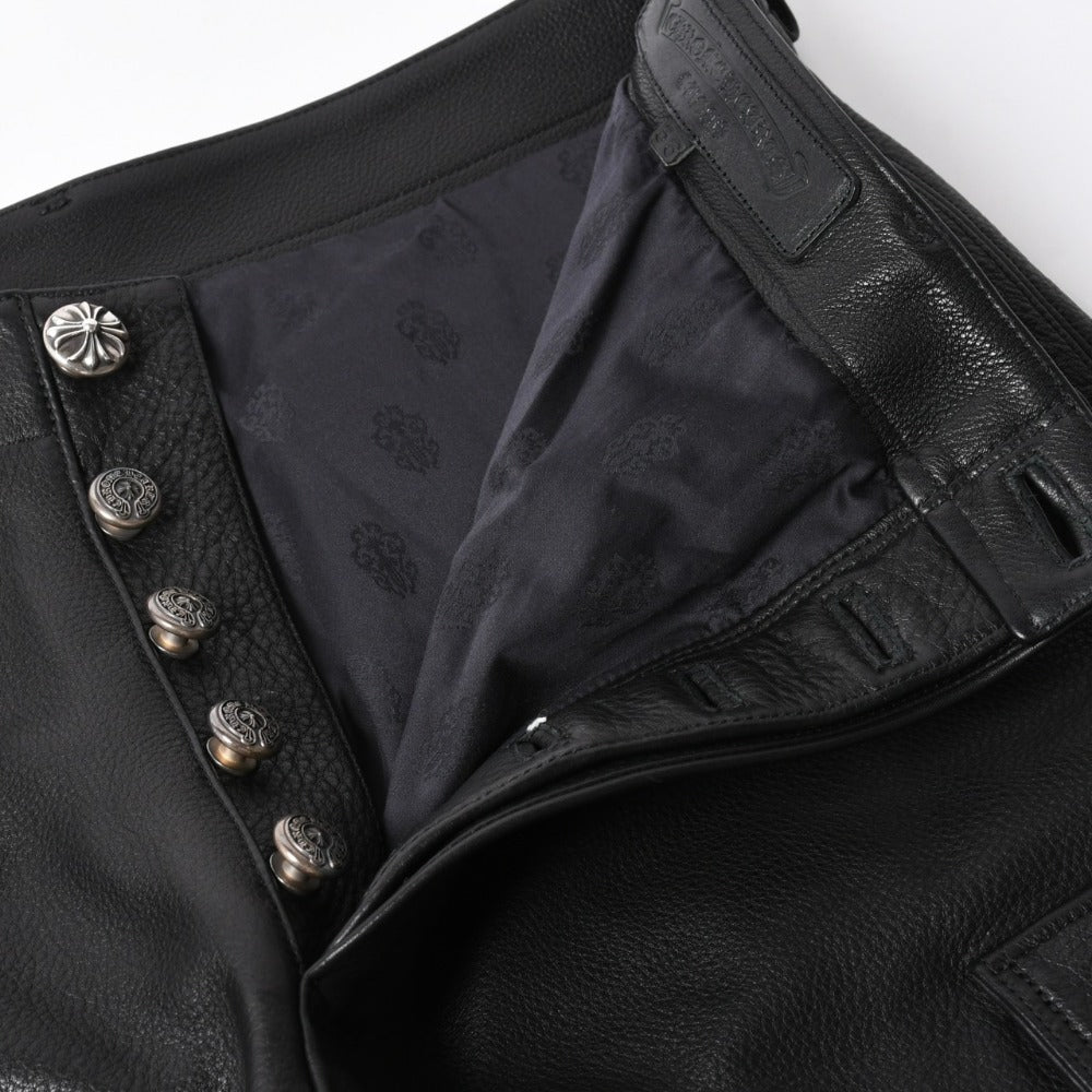 新品未使用 CHROME HEARTS クロムハーツ DEVIL DOG レザーパンツ サイズ36 クロスボールボタン スクロールラベル ブラック シルバー925 中古 4a008360