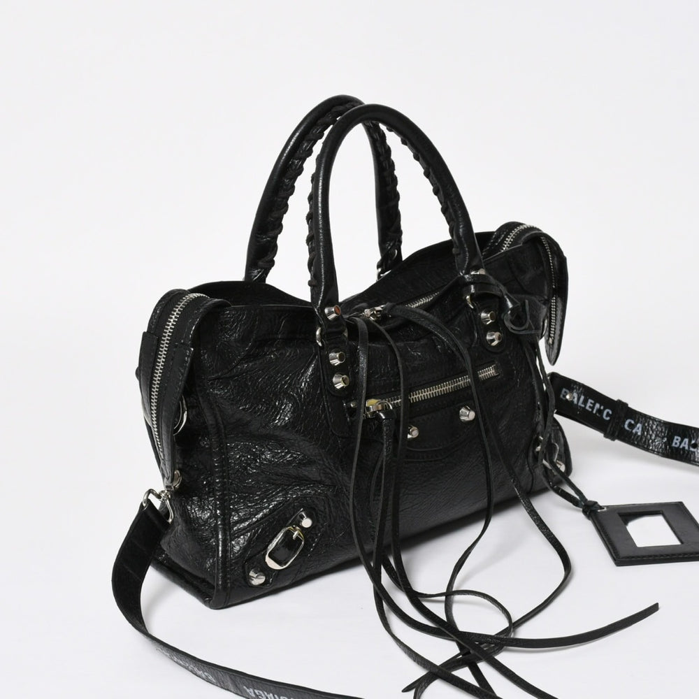 極美品 BALENCIAGA バレンシアガ クラシックシティ ショルダーバッグ 431621 レザー ブラック シルバー金具 中古 4a008318