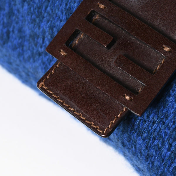 FENDI フェンディ マンマバケットワンショルダーバッグ ウールニット ブルー ブラウン レザー シルバー金具 美品 中古 4a008321