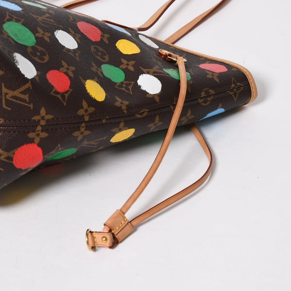 新品同様 LOUIS VUITTON ルイヴィトン LV×YK ネヴァーフルＭＭ M46381 草間彌生 モノグラム ブラウン 中古 4a008325