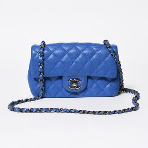 極美品 CHANEL シャネル ミニマトラッセ 20 チェーンショルダーバッグ 21番台 ココマーク キャビアスキン ブルー 中古 4a008327