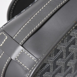 極美品 GOYARD ゴヤール ベルヴェデーレGM ショルダーバッグ グレー PVC レザー シルバー金具 ヘリンボーン柄 美品 中古 4a008421