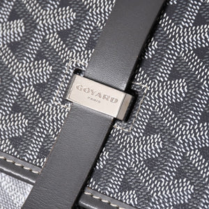 極美品 GOYARD ゴヤール ベルヴェデーレGM ショルダーバッグ グレー PVC レザー シルバー金具 ヘリンボーン柄 美品 中古 4a008421