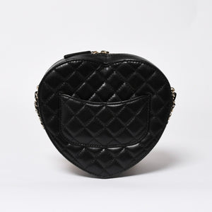 新品同様 CHANEL シャネル HEART BAG ハート チェーンショルダーバッグ AS5764 ランダム番台 ココマーク ラムスキン ブラック 中古 4a008591
