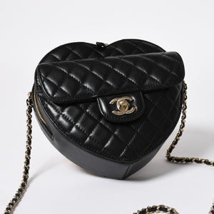 新品同様 CHANEL シャネル HEART BAG ハート チェーンショルダーバッグ AS5764 ランダム番台 ココマーク ラムスキン ブラック 中古 4a008591