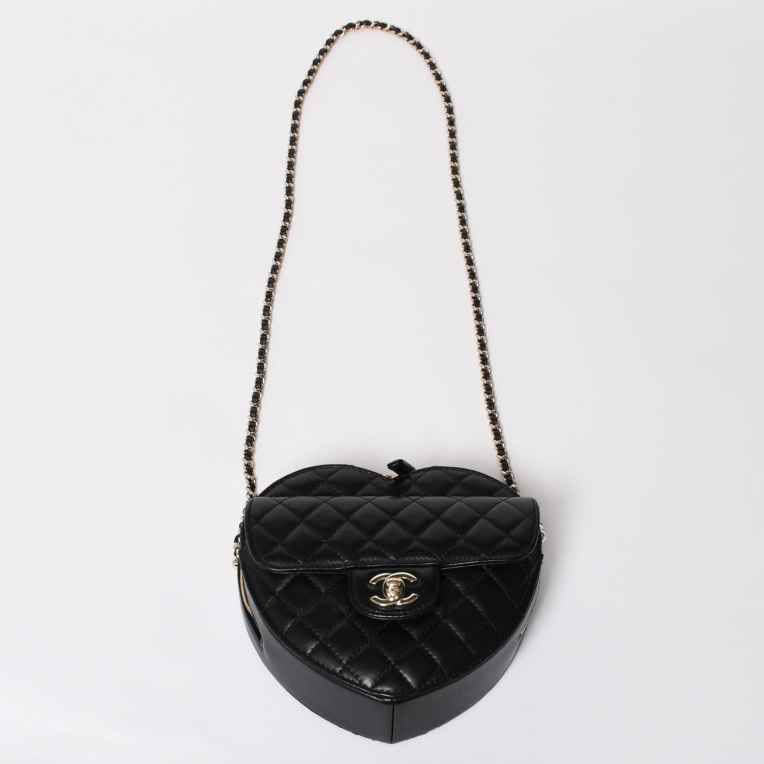 新品同様 CHANEL シャネル HEART BAG ハート チェーンショルダーバッグ