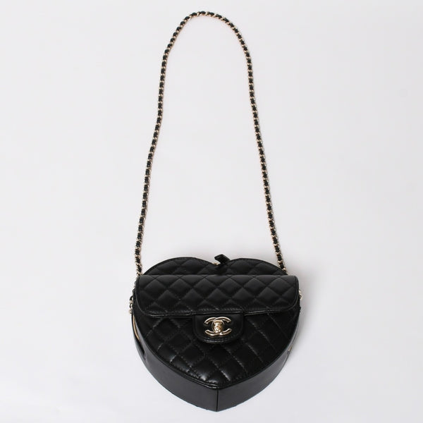 新品同様 CHANEL シャネル HEART BAG ハート チェーンショルダーバッグ AS5764 ランダム番台 ココマーク ラムスキン ブラック 中古 4a008591