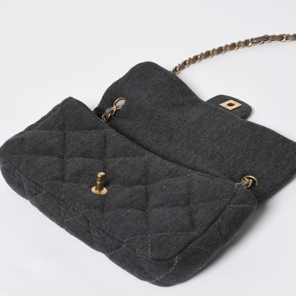 極美品 CHANEL シャネル マトラッセ25 Wチェーン Sフラップ ショルダーバッグ 11番台 ココマーク コットンジャージー グレー 中古 4a008347