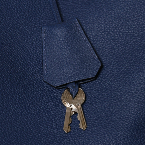 Very good condition HERMES Haut a Courroies Haut a Courroies 40 handbag Blue Saphir Togo silver hardware U stamp Used 4a008605