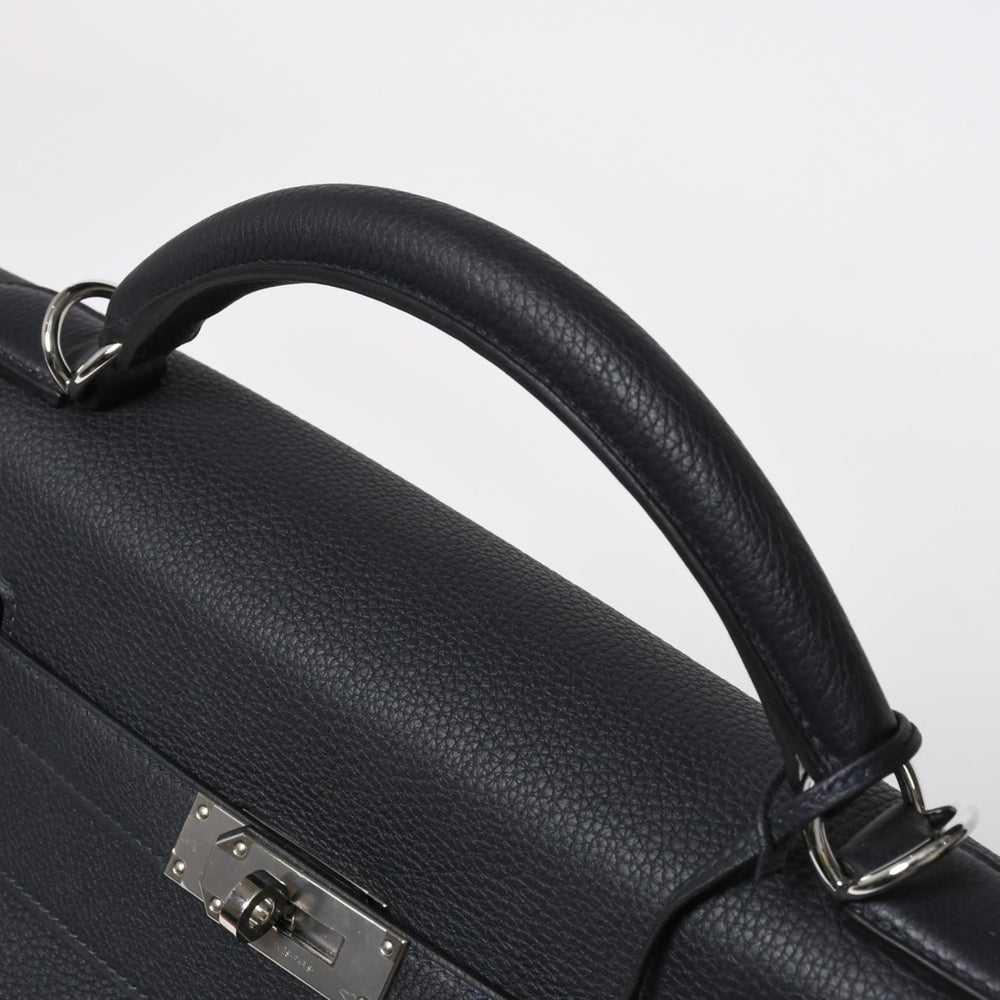 新品同様 HERMES エルメス Maxi Kelly 42 マキシケリー 42 ハンドバッグ B刻印 トゴ GRIS MISTY グリミスティ ネイビー SV金具 内縫い 中古 4a008343