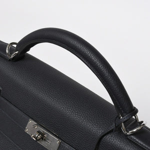 Like new HERMES Maxi Kelly 42 Maxi Kelly 42 handbag B stamp Togo GRIS MISTY navy SV metal fittings inner stitching used 4a008343