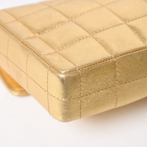 極美品 CHANEL シャネル チョコバー イーストウエスト チェーン ショルダーバッグ ラムスキン ゴールド ゴールド レディース 7番台 中古 4a008323