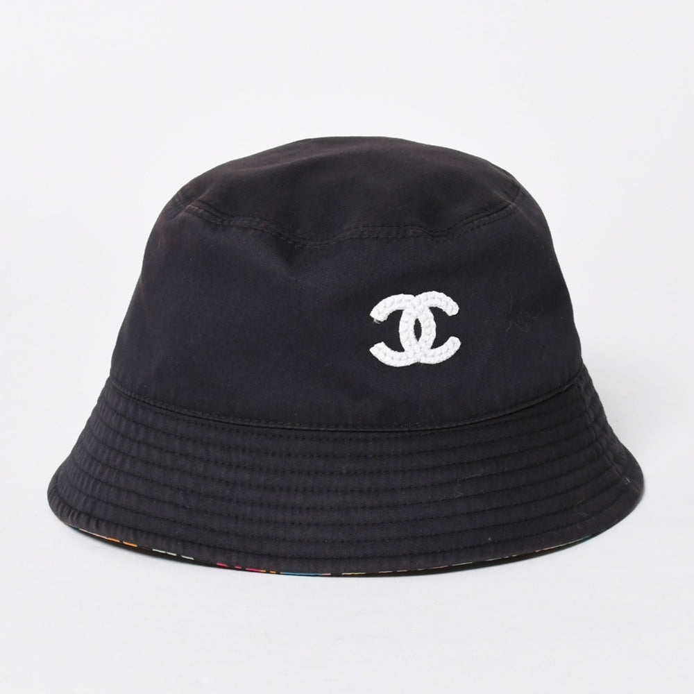 CHANEL シャネル ココマーク M24C バケットハット リバーシブル ココマーク コットン ブラック マルチカラー 美品 中古 4a008303