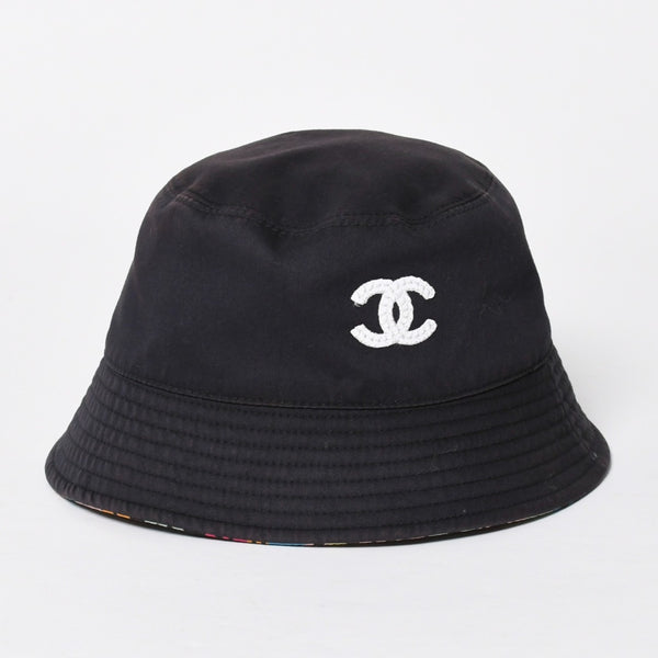 CHANEL シャネル ココマーク M24C バケットハット リバーシブル ココマーク コットン ブラック マルチカラー 美品 中古 4a008303