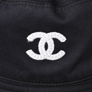 CHANEL シャネル ココマーク M24C バケットハット リバーシブル ココマーク コットン ブラック マルチカラー 美品 中古 4a008303