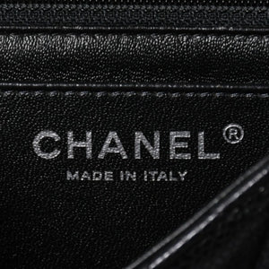 CHANEL Mini Matelasse Chain Shoulder Bag 17cm Caviar Skin Black Silver Hardware No. 21 Good Condition Used 4a008372