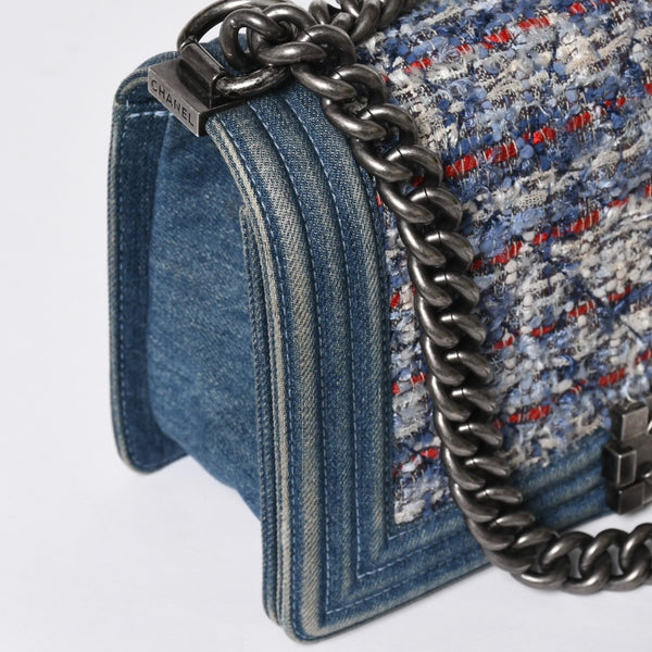 極美品 CHANEL シャネル ボーイシャネル ショルダーバッグ A67086 19番台 デニム ツイード ブルー マルチカラー ブラックメタル金具 中古 4b011847