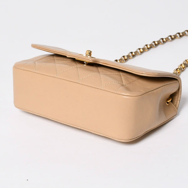 極美品 CHANEL シャネル Sフラップ Sチェーンショルダーバッグ 1番台 ココマーク ラムスキン ベージュ ゴールド金具 中古 4a008860