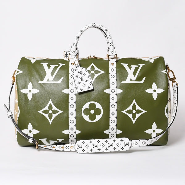 極美品 LOUIS VUITTON ルイヴィトン キーポル バンドリエール50 モノグラムジャイアント M44590 カーキ ホワイト ゴールド金具 中古 4a008898