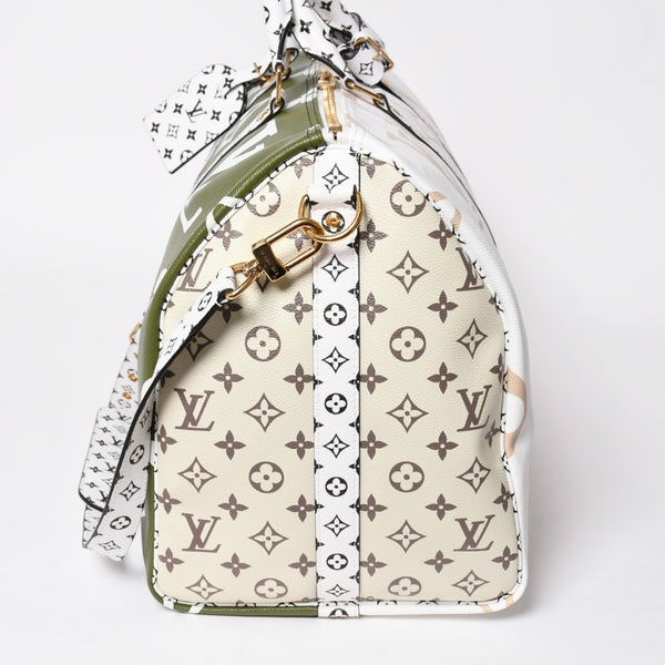 極美品 LOUIS VUITTON ルイヴィトン キーポル バンドリエール50 モノグラムジャイアント M44590 カーキ ホワイト ゴールド金具 中古 4a008898