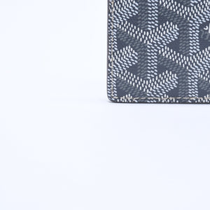 極美品 GOYARD ゴヤール サンシュルピス ヘリンボーン カードケース STSULPPMLTY51CL51X グレー PVC レザー 中古 4a008561