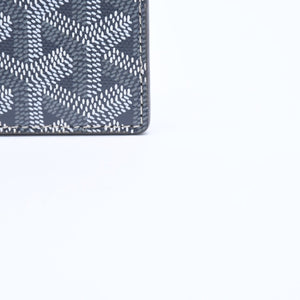 極美品 GOYARD ゴヤール サンシュルピス ヘリンボーン カードケース STSULPPMLTY51CL51X グレー PVC レザー 中古 4a008561