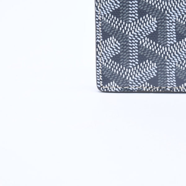 極美品 GOYARD ゴヤール サンシュルピス ヘリンボーン カードケース STSULPPMLTY51CL51X グレー PVC レザー 中古 4a008561