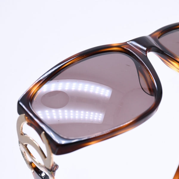 CHANEL シャネル サングラス ココマーク BR 02461 91235 イタリア製 アセテート メタル ブラウン ゴールド金具 美品 中古 4a008452