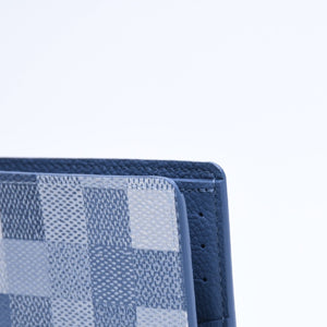 新品同様品 LOUIS VUITTON ルイヴィトン 財布 カードケース 2つ折り財布 M28591 インディゴブルー 中古 4a008396