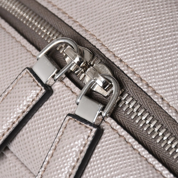 極美品 PRADA プラダ リュック リュックサック バッグ グレー グレージュ シルバー金具 2VZ102 中古 4a008399