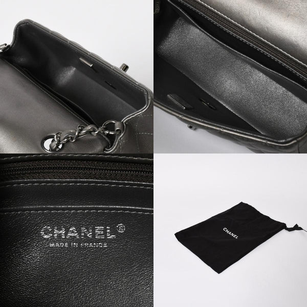 極美品 CHANEL シャネル マトラッセ 20 Sフラップ Sチェーンショルダーバッグ ランダム番台 ココマーク ラムスキン シルバー 中古 4a008590